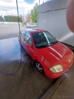 Predám Renault Thalia 1.4 55KW - 3
