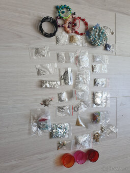 elektrický navliekač korálok - 3