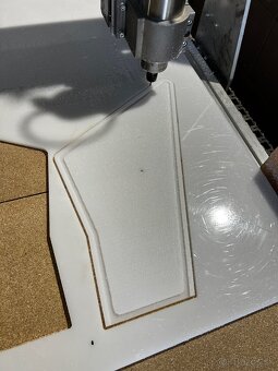 CNC frézovanie a 3D rezbárske práce(masív,MDF,plast) - 3