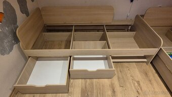 Posteľ 200 x 90 - 3