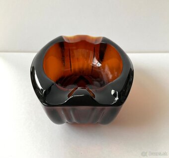 hutné sklo - popolník - 3