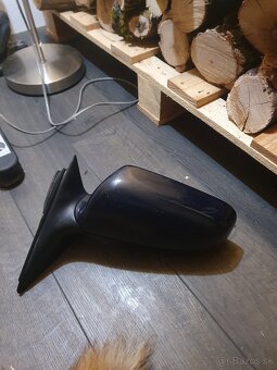 spatne zrkadlo Audi A4 - 3