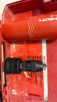 Predam priklepovu  profi Vrtacku Hilty TE5 so sadou vrtakov - 3