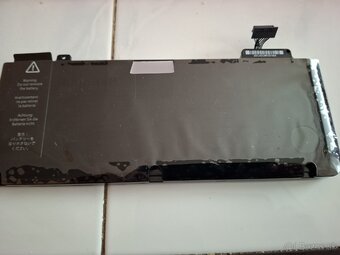 Bateria macbook 13 pro A1278. - 3