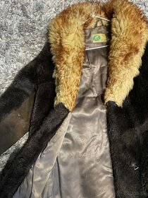 Starý kožený kabát - 3