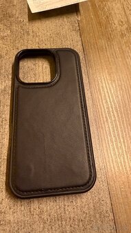 Vymenim predam iPhone 16 Pro Black Titanium kupeny v NAY - 3