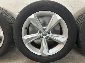 Audi R19 + pneu 255/55 R19 - 3