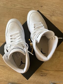 Panska obuv NIKE JORDAN ACCESS AR3762 100 - 3