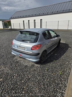 Peugeot 206 - 3