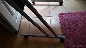 Stolík na laptop - 3