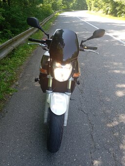 SUZUKI GSR 600 - 3
