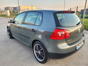Predám Volkswagen Golf V 1.9 TDI 77 KW - 3