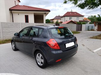 Predám Kia Ceed 1.4 benzín 78Kw - 3