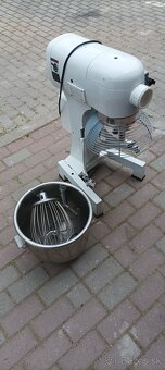 Kuchynský robot - 3