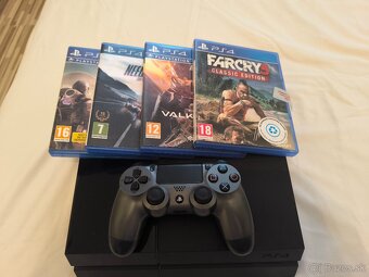 Predám Sony PlayStation 4 - 3