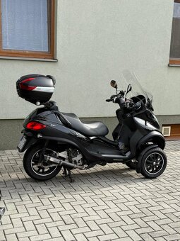 Piaggio MP3 Sport Touring LT500 - 3