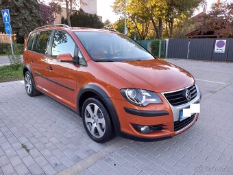 Volkswagen Touran Cross 2.0 TDi 103Kw(140Ps) EXCLUSIVE - 3