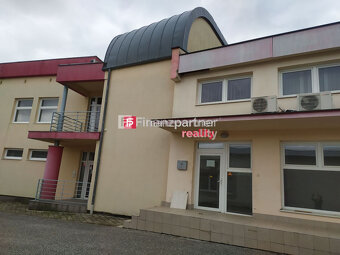 Obchodno-administratívny objekt s veľkým skladovým priestoro - 3