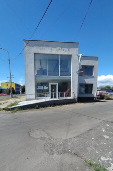 Budova na Filakovekej ceste, pozemok 3294m2 - 3