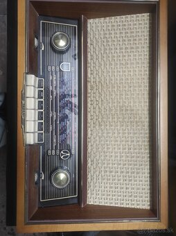Tesla staré radio - 3
