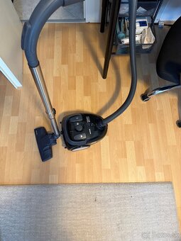 Vysávač Sencor - 3