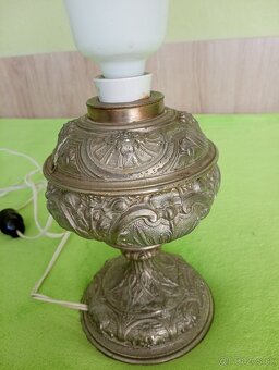 Lampa s klobúkom - 3