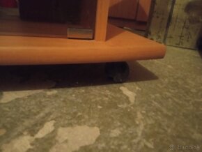 Dizajnová skrinka a poschodová posteľ. - 3