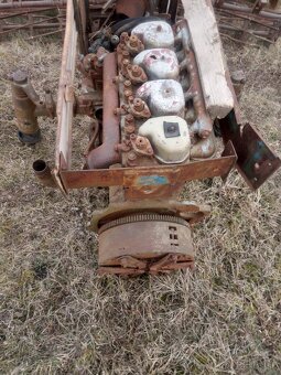 Motor 4011, náprava - 3
