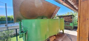 Silo na obilie - 3