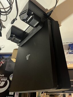 Playstation 4 slim 1TB - 3