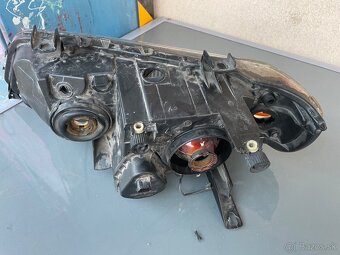 Predám predné svetlá BMW X5 E53 xenón - 3