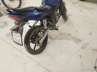 Honda cbr125R - 3