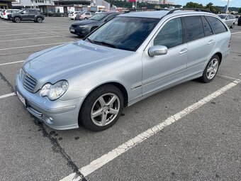 Mersedes C220 - 3