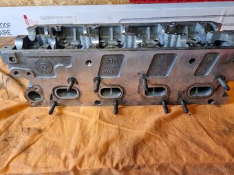 Hlava valcov 1.6 TDI CAY 03L103373A - 3