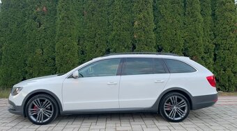 Škoda Superb Scout 2.0 TDI DSG 4x4 170 PS - 3