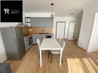 TRNAVA REALITY – dvojizbový byt s predzáhradkou na prenájom, - 3