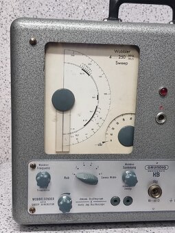 4-250MHz 》Wobbelsender Grundig model 6016 》lampový Vobler - 3