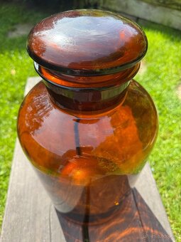 Velká skleněná lékárnická nebo skladovací dóza. - 3