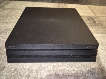 Playstation 4 Pro 1TB - 3