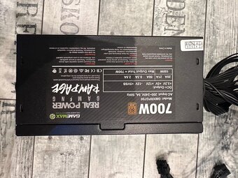 700w Zdroj GameMax Rampage - 3