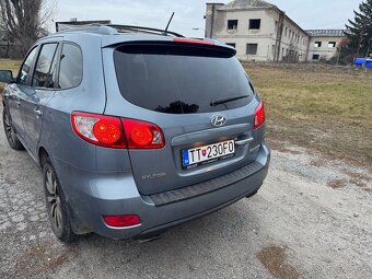 Hyundai santa fe - 3