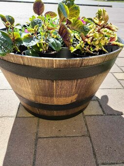 Kvetinace imitacia dreva - 3