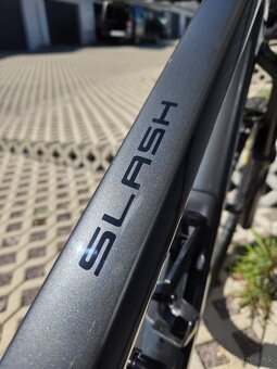 TREK Slash 9.8 XT Gen 5 Lithium Grey XL - 3