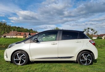 Toyota Yaris Selection Multidrive S - 3