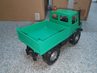 Bruder Unimog - 3
