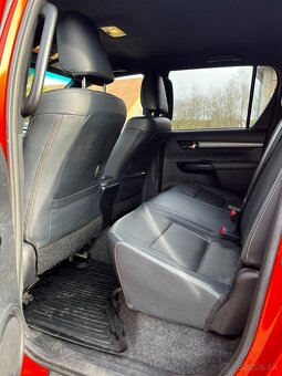 Predám Toyota Hilux - 3
