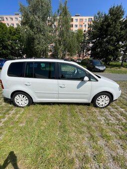 Volkswagen Touran Van 2.0 TDI - 3