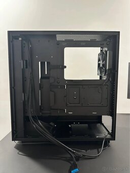 NZXT H5 Flow Čierna - 3