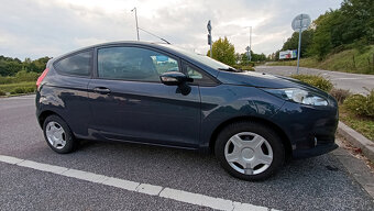 Predám FORD Fiesta 1.25 benzín 60kW 2013 M5 115500 KM. - 3