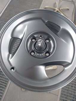 SAAB 900.  4x108 R15 - 3